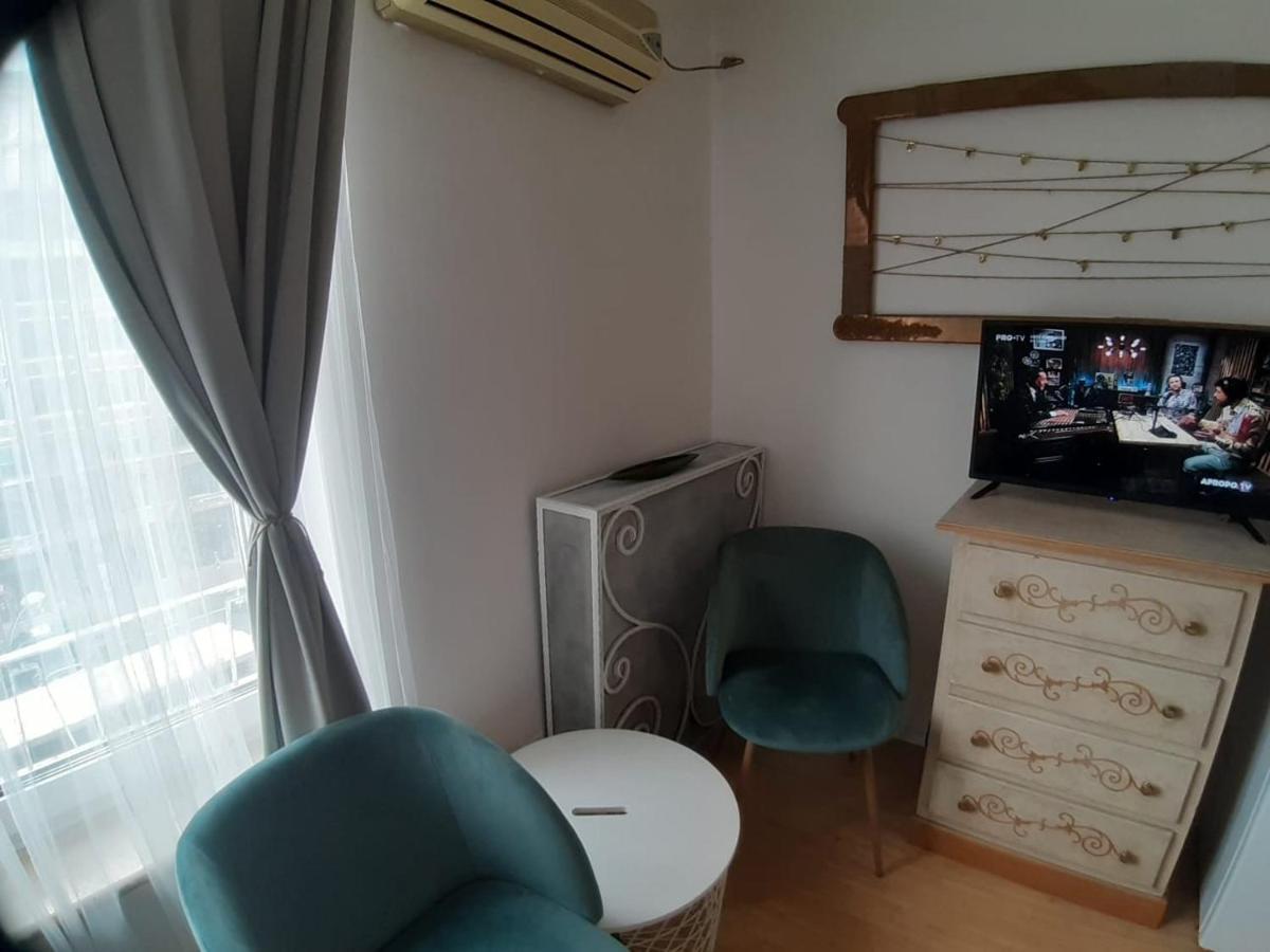 Luxury Piata Romana Center Leilighet Bucureşti Eksteriør bilde